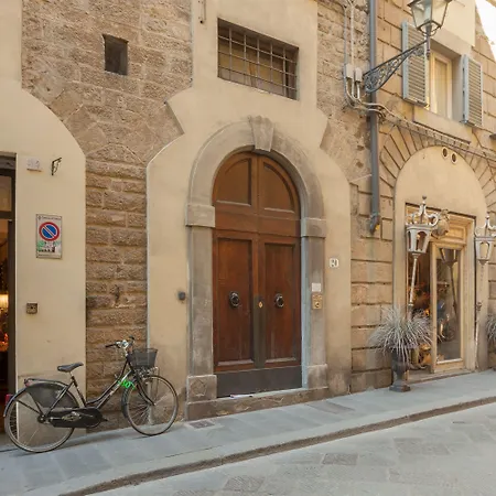 Santo Spirito Venti - Design Rooms In Florence Near Ponte Vecchio & Palazzo Pitti-3