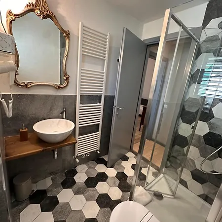 Santo Spirito Venti - Design Rooms In Florence Near Ponte Vecchio & Palazzo Pitti-2
